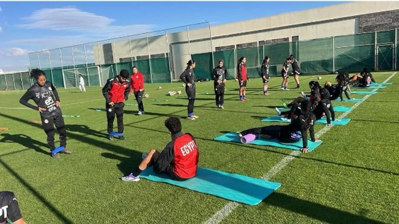 المنتخب الوطني للكرة النسائية ينهي استعداداته لمواجهة السعودية وديا غدا